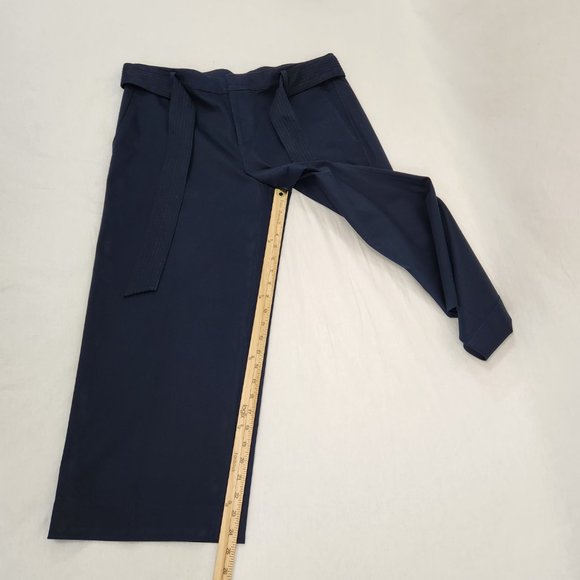 BANANA REPUBLIC Trendy Navy Wide Leg Crop Preppy Belted Pants Size 12 New NO Tag - Picture 13 of 16